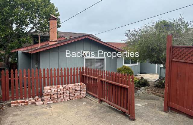 Wonderful two-bedroom unit in Monterey photos photos