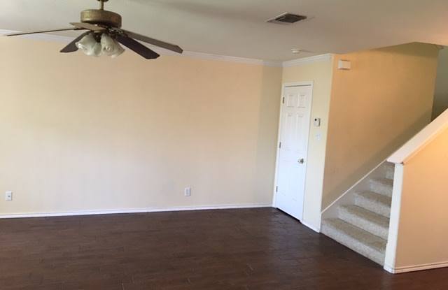9027 Veranda Ct Gallery 4
