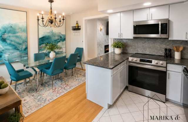 17 Hammond Pond Pkwy. photos photos