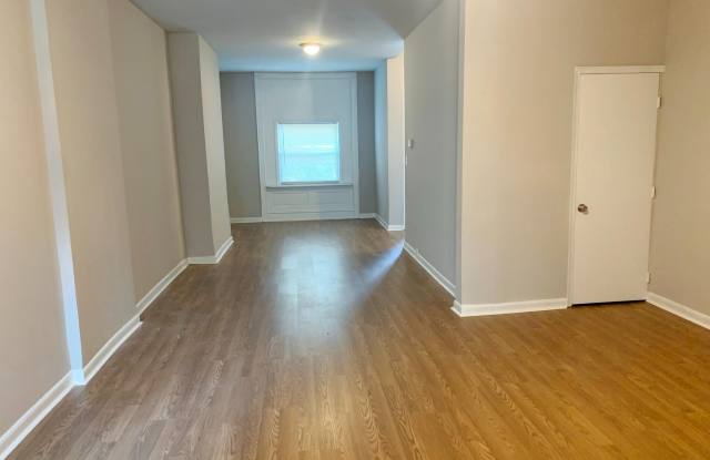 3118 N 16TH STREET Gallery 4
