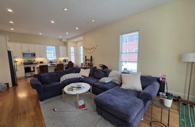 7 Sparhawk Street - 7 Sparhawk Street, Boston, MA 02135