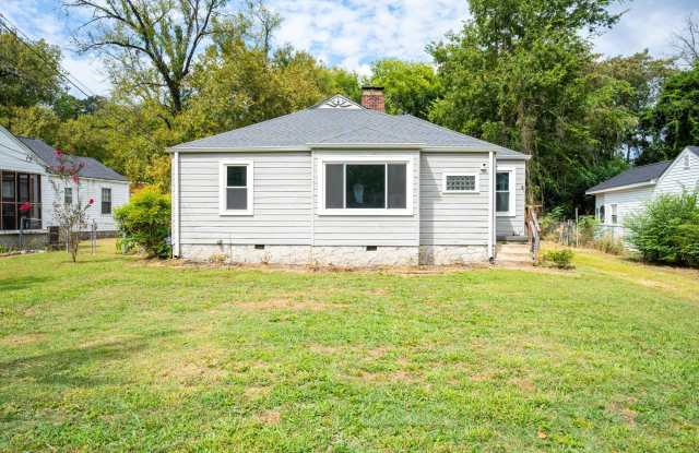 303 Shawnee Trail Gallery 2