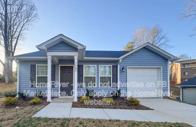 1509 Old Town Rd photos photos