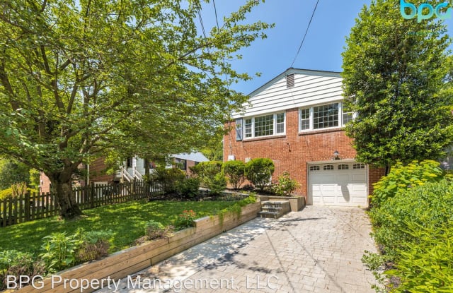 5724 Oregon Ave - 5724 Oregon Avenue Northwest, Washington, DC 20015