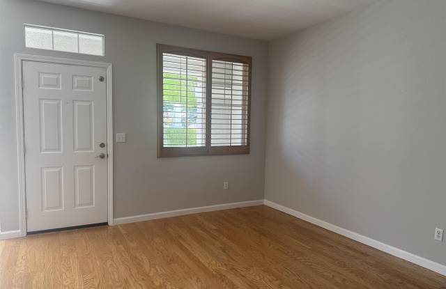 3162 Golden Crest Cmn Gallery 4