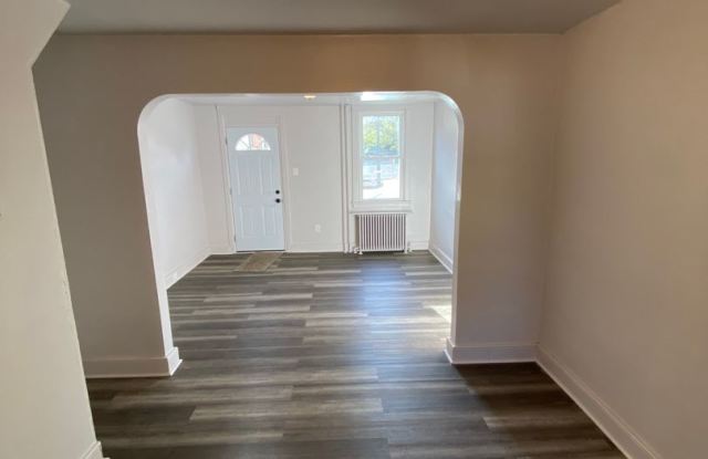 Charming 3 BR /2 BA Home in Lancaster City photos photos