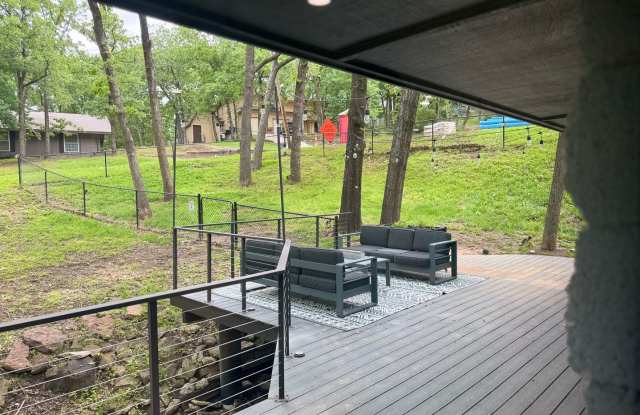 Newly Renovated, 3-Bed Home in South Tulsa - 7508 South Toledo Avenue, Tulsa, OK 74136