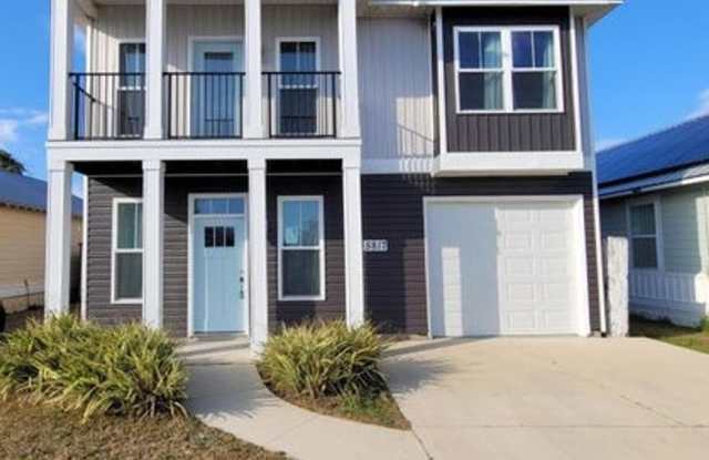 Callaway Corners!  4 bedroom 2.5 bath with 1 car garage! photos photos