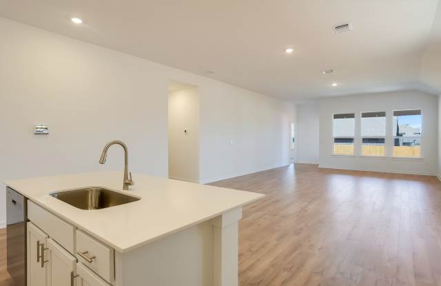 1853 Crooked Creek Street Gallery 3