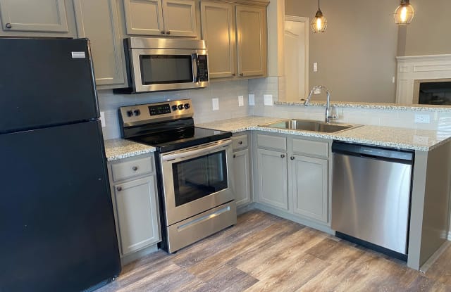 200 Granada Street - 1 - 200 East Granada Street, Fayetteville, AR 72703