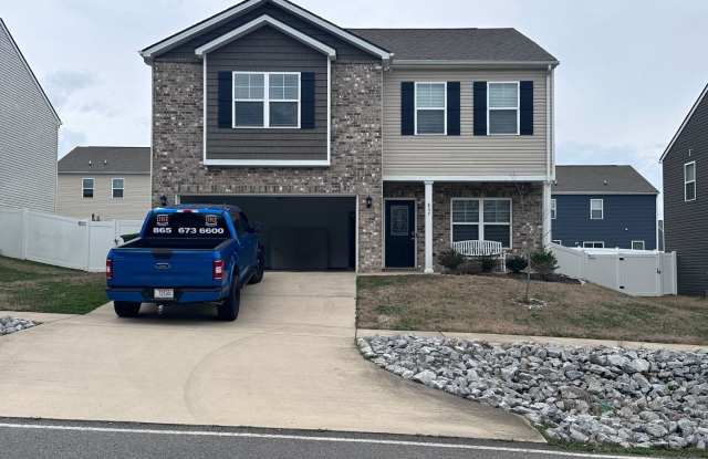 MUST SEE! Beautiful 3 bedroom, 2.5 bath 2 story home with fenced back yard! $2500 per month photos photos