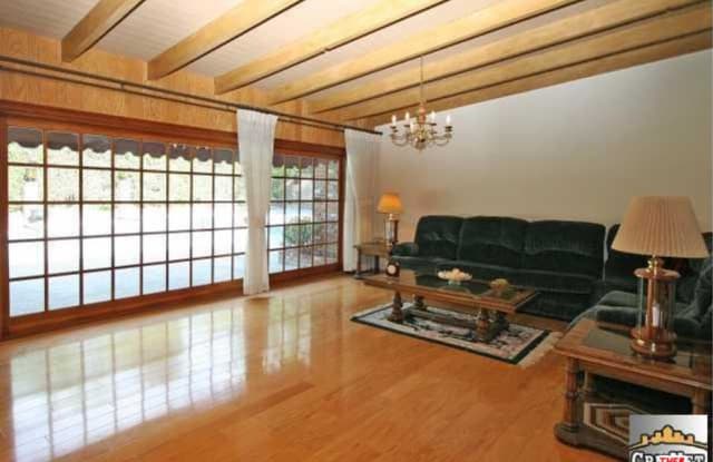 4510 EL CABALLERO Drive - 4510 El Caballero Drive, Los Angeles, CA 91356