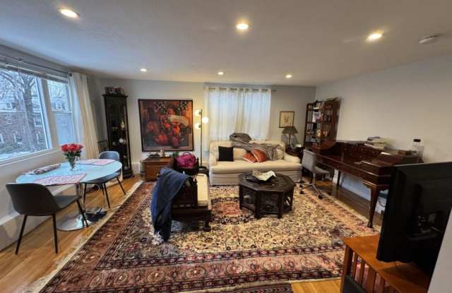 40 Clark Rd. - 40 Clark Road, Brookline, MA 02445 40 Clark Rd. - 40 Clark Road, Brookline, MA 02445