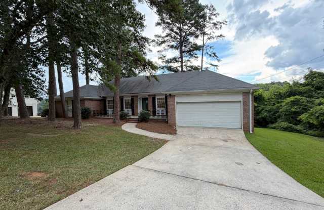 Brick 3/2 House in Old East Rome- $1,795 photos photos