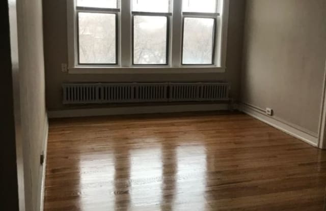 1371 W Estes Ave - 1371 W Estes Ave, Chicago, IL 60626