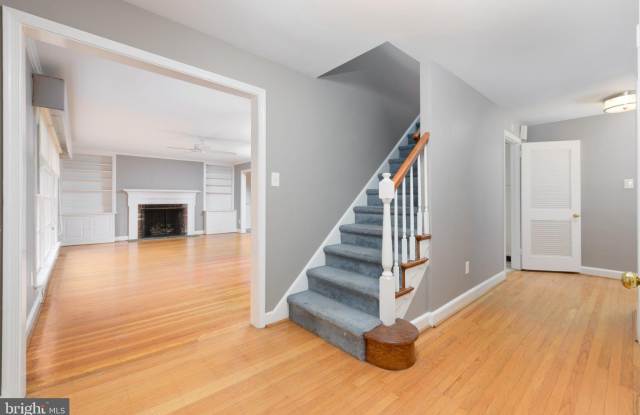 232 SPRUCE TREE Road Gallery 2