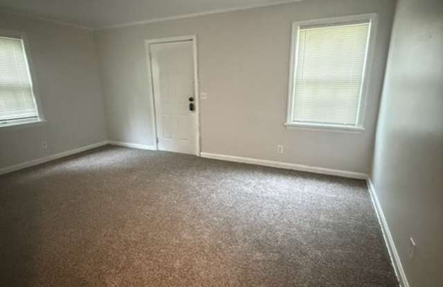5318 Charloe Court Gallery 2