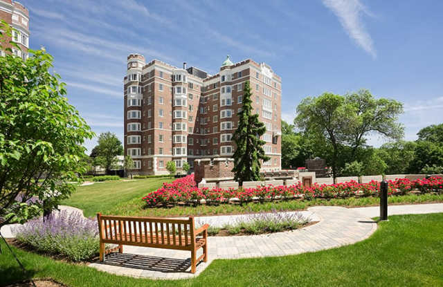 Longwood Towers photos photos