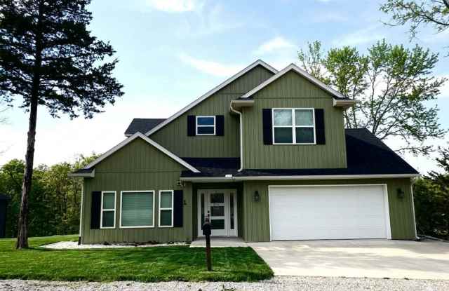 Furnished Rental in Bentonville School District Near Back 40 Trail photos photos