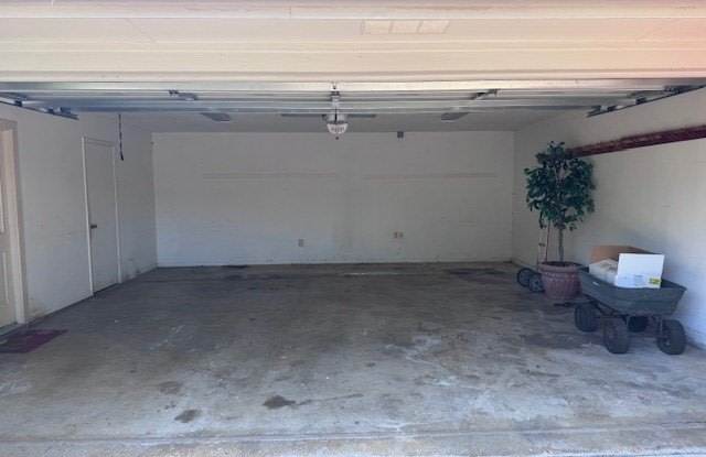 4115 Holbrook Street Gallery 2