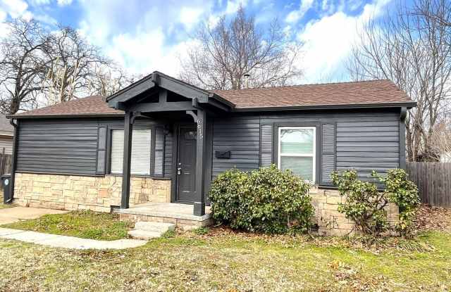 Cute 2 Bed 1.5 Bath in Bethany photos photos