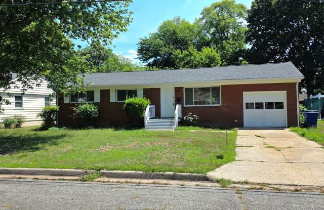 Move In Ready 3 Bedroom Ranch! photos photos