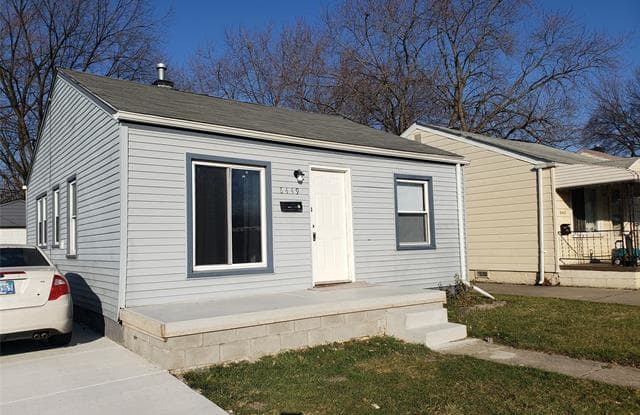 8449 PROSPECT Avenue - 8449 Prospect Avenue, Warren, MI 48089