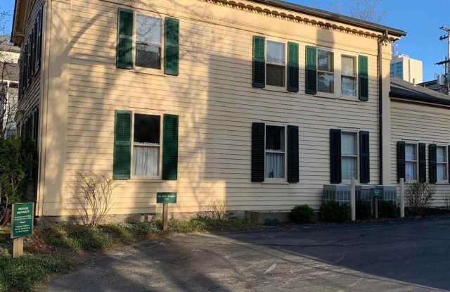 332 E Washington Gallery 2