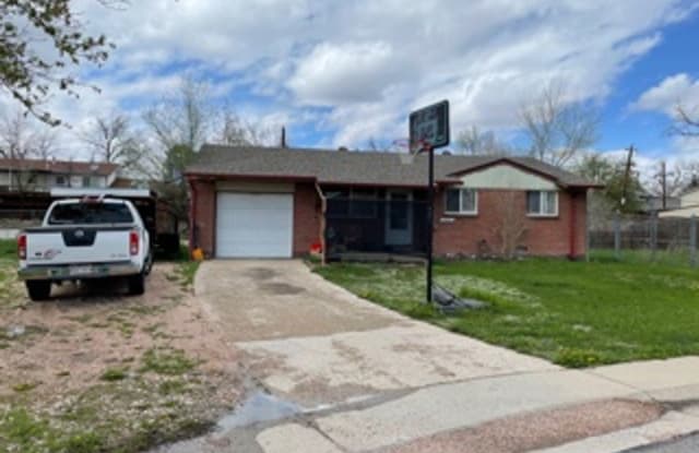 7621 Acoma Ct. - 7621 Acoma Court, Sherrelwood, CO 80221