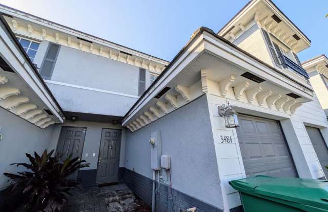 Gorgeous 2BR/2.5BA Townhouse in Gated Community – Lauderhill photos photos