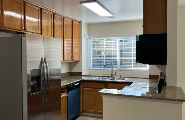 3545 Grove St photos photos