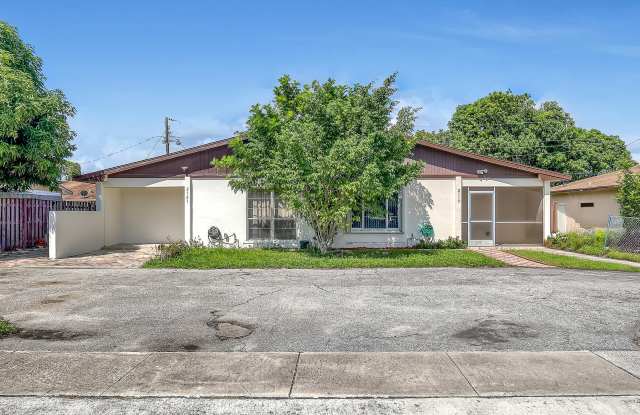 2117 E Bond Drive Gallery 1