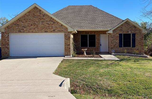 713 Charyl Lynn Drive - 713 Charyl Lynn Dr, Argyle, TX 76226