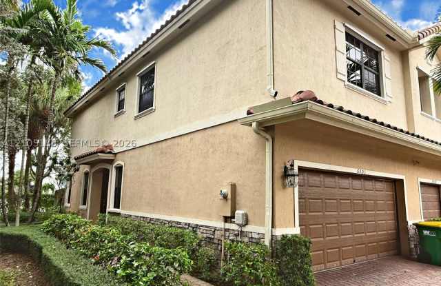 6003 NW 56th Pl Gallery 3