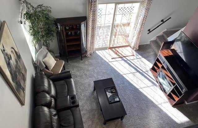 704 FOXMEADOW DRIVE Gallery 2