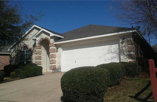 4877 Eagle Trace Drive - 4877 Eagle Trace Drive, Fort Worth, TX 76244