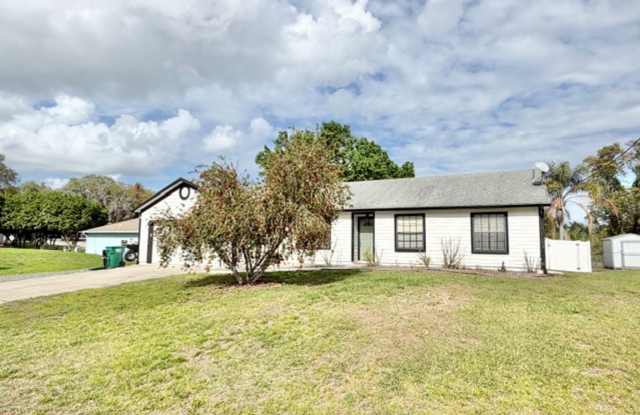 Deltona - 3 Bedroom, 2 Bathroom - POOL HOME - $2,750.00 photos photos