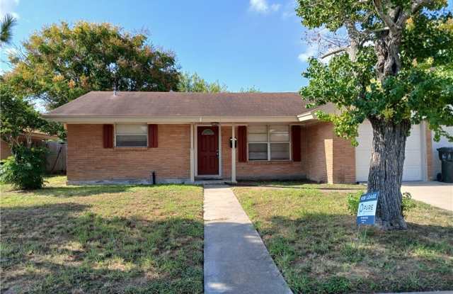 4713 S Shea Parkway - 4713 South Shea Parkway, Corpus Christi, TX 78413