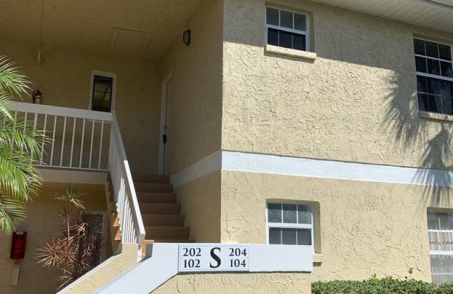 2/2 MIDPORT II CONDO 2nd floor unit photos photos