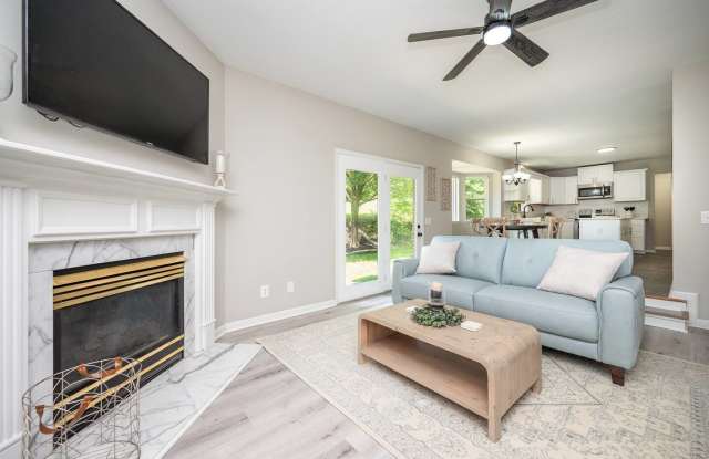 8157 Foxdale Court Gallery 4
