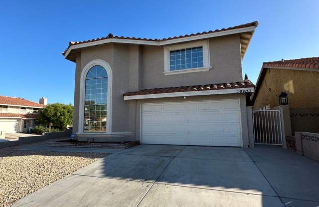 Must see 4 bedroom home in the Lakes! photos photos