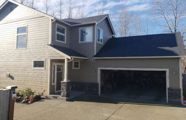 891 23rd Ave - 891 23rd Avenue, Milton, WA 98354