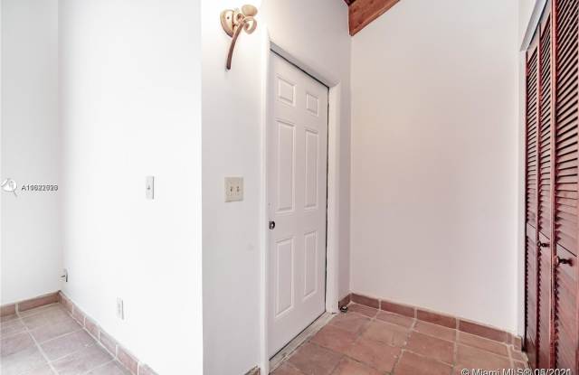 1960 SW 81ST TE Gallery 4