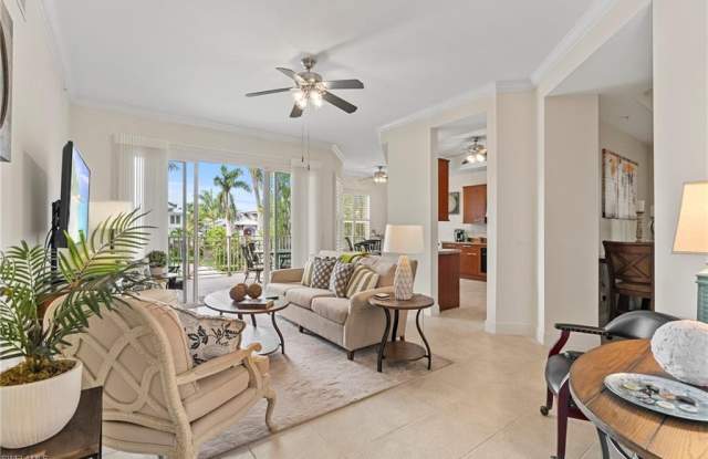 601 7th AVE S - 601 7th Avenue South, Naples, FL 34102