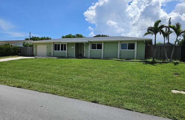 1590 NE 23RD Terrace Gallery 2