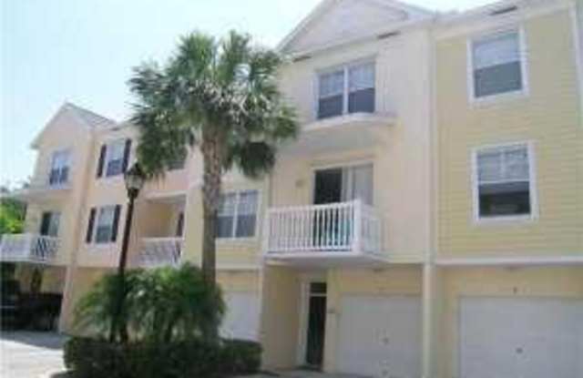 175 Galicia Way photos photos