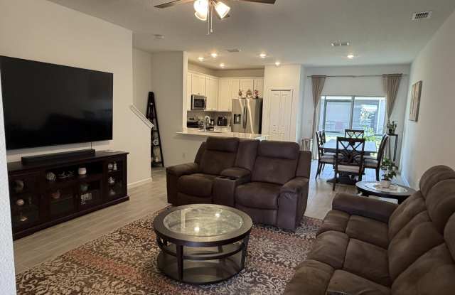 3988 ORNAMENTAL Lane Gallery 4