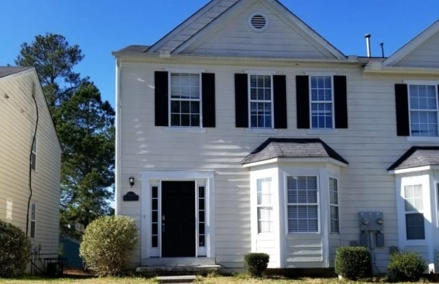 5805 Hampton Court - 5805 Hampton Court, Fulton County, GA 30349