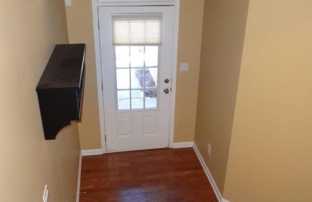 4913 Berkeley Oak Circle Gallery 2