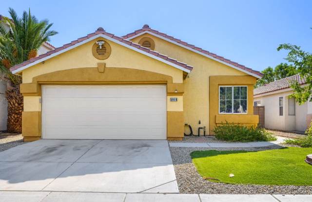 Bright & Inviting 3-Bedroom Home with New Appliances & Covered Patio photos photos Bright & Inviting 3-Bedroom Home with New Appliances & Covered Patio photos photos